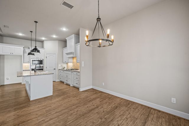 12204 Knoxville Avenue, Lubbock, TX 79423