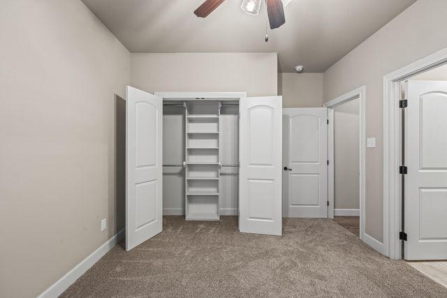 12204 Knoxville Avenue, Lubbock, TX 79423