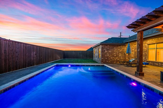 12204 Knoxville Avenue, Lubbock, TX 79423