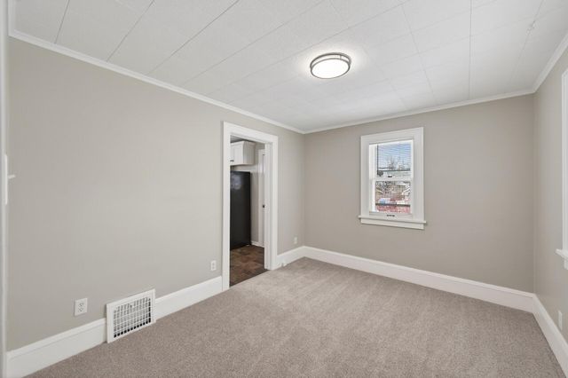 1128 Magnolia Avenue E, Saint Paul, MN 55106