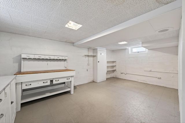 1128 Magnolia Avenue E, Saint Paul, MN 55106