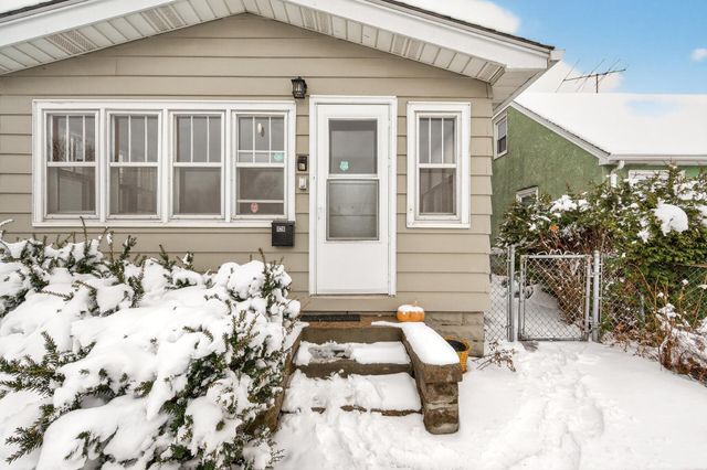 1128 Magnolia Avenue E, Saint Paul, MN 55106