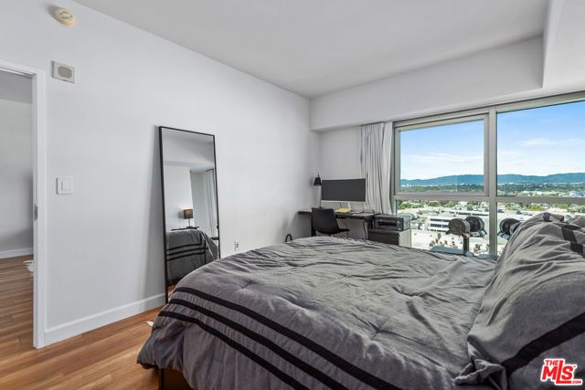 13700 Marina Pointe Drive 1022, Marina Del Rey, CA 90292