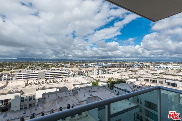 13700 Marina Pointe Drive 1022, Marina Del Rey, CA 90292