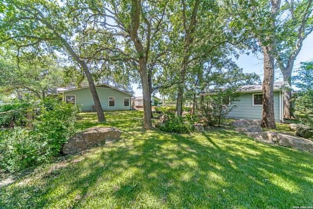 138 Stonegate North Dr, Boerne, TX 78006