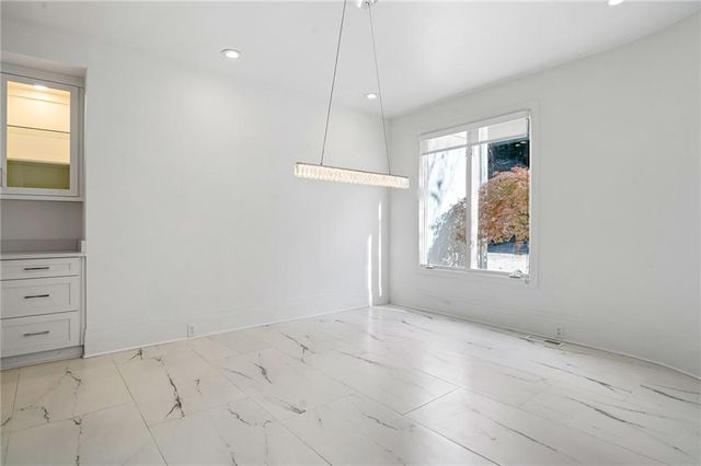 4 Vale Close NE, Atlanta, GA 30324