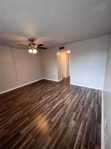 6338 NEWTOWN CIRCLE 38C5, Tampa, FL 33615