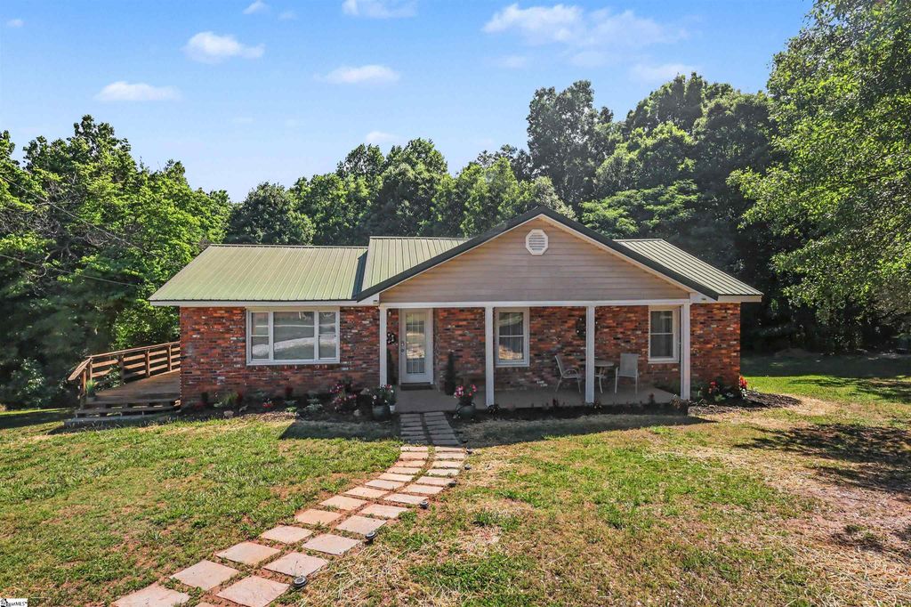 109 Taylor Road, Piedmont, SC 29673
