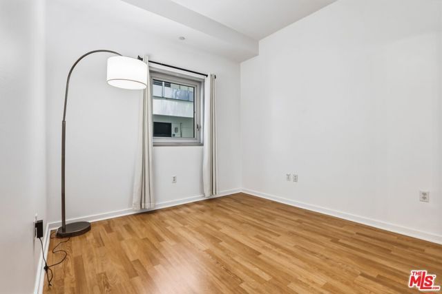 630 W 6th Street 310, Los Angeles, CA 90017