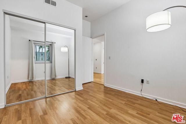 630 W 6th Street 310, Los Angeles, CA 90017