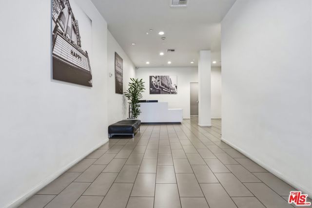 630 W 6th Street 310, Los Angeles, CA 90017