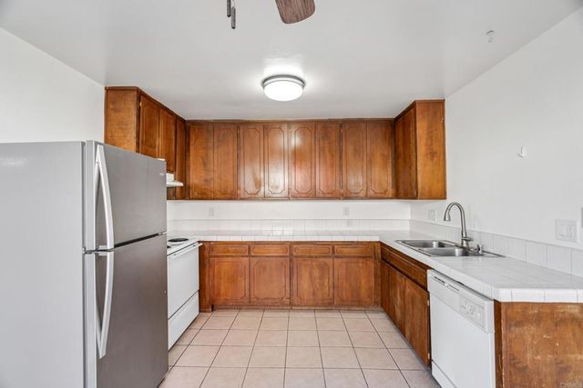 2964 Crane Street A ,B, Lemon Grove, CA 91945