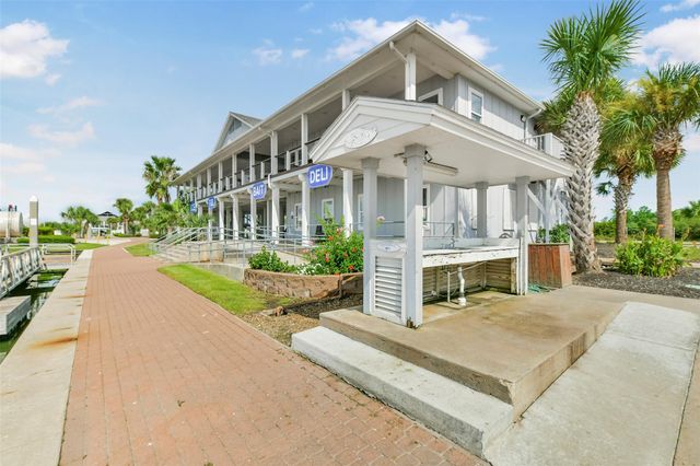 22 Fleming, Hitchcock, TX 77563