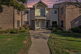 42771 Lilley Pointe Drive, Canton Charter Township, MI 48187