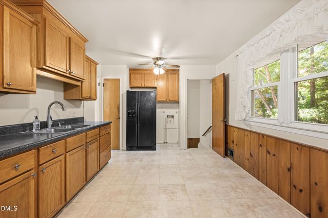 525 Barksdale Drive, Raleigh, NC 27604