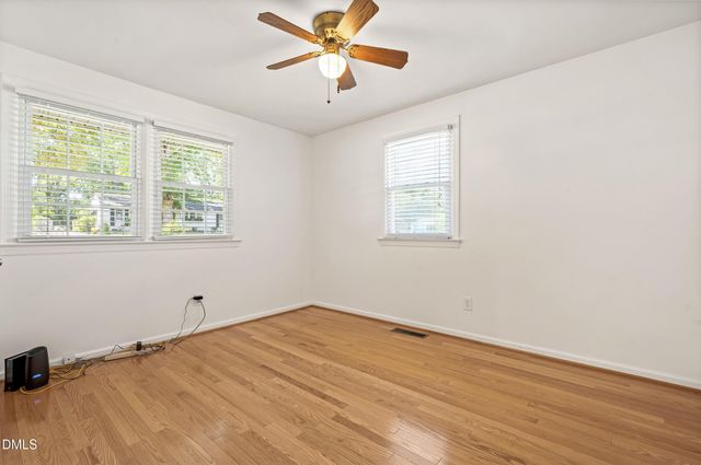 525 Barksdale Drive, Raleigh, NC 27604