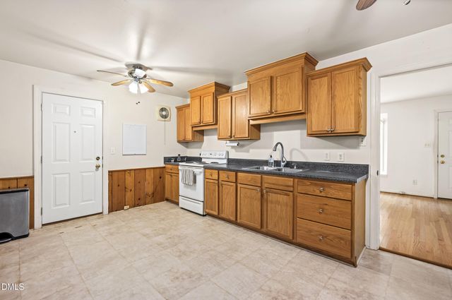 525 Barksdale Drive, Raleigh, NC 27604