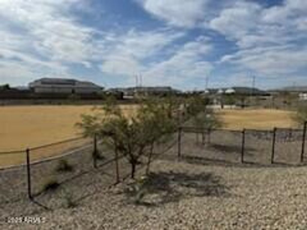 Image 33 of property listing at 23960 W PAPAGO Street, Buckeye, AZ 85326