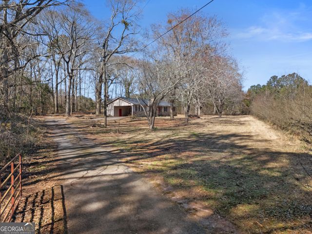 1049 Highway 36 E, Jackson, GA 30233