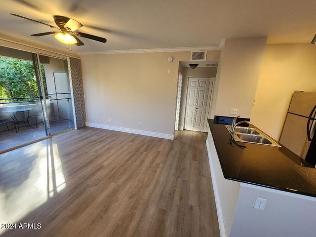 7009 E Acoma Drive Unit 2064, Scottsdale, AZ 85254