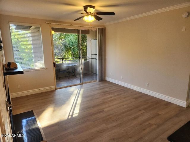 7009 E Acoma Drive Unit 2064, Scottsdale, AZ 85254