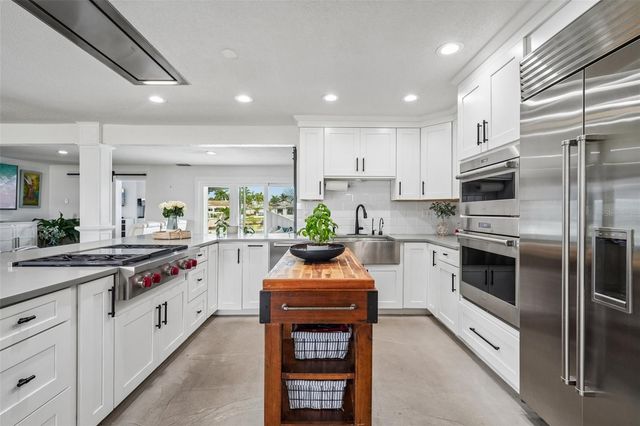 4379 44TH STREET S, St Petersburg, FL 33711