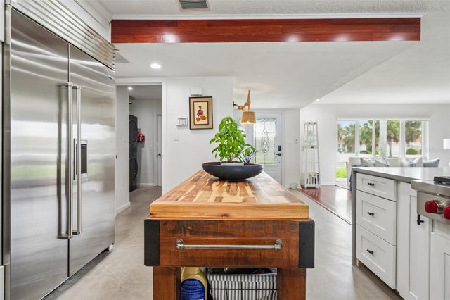 4379 44TH STREET S, St Petersburg, FL 33711