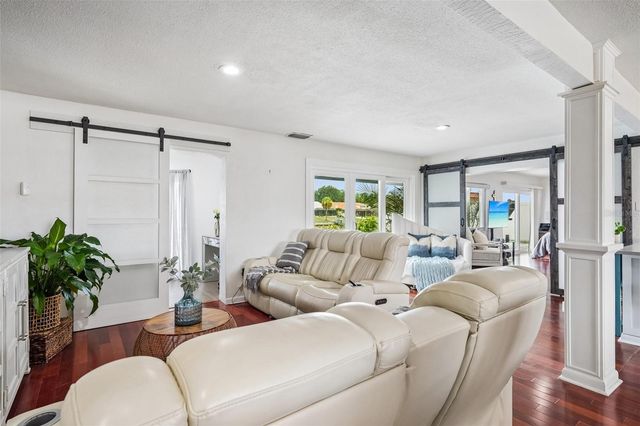 4379 44TH STREET S, St Petersburg, FL 33711