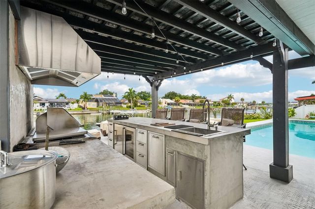 4379 44TH STREET S, St Petersburg, FL 33711