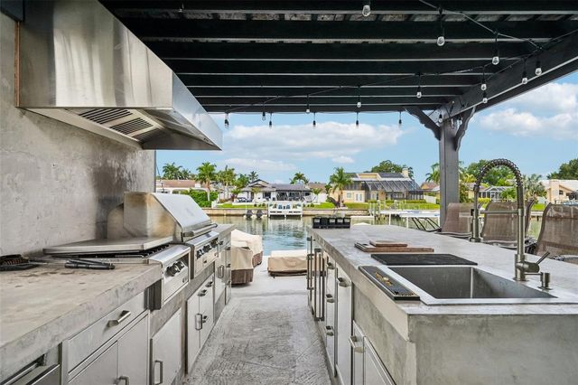 4379 44TH STREET S, St Petersburg, FL 33711