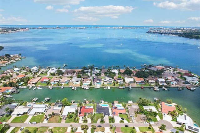 4379 44TH STREET S, St Petersburg, FL 33711