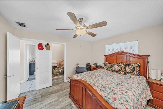 4806 NW 49 Drive, Tamarac, FL 33319