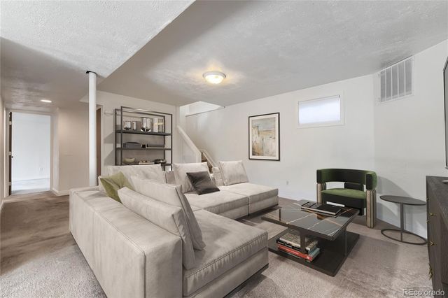 3911 S Ensenada Court, Aurora, CO 80013