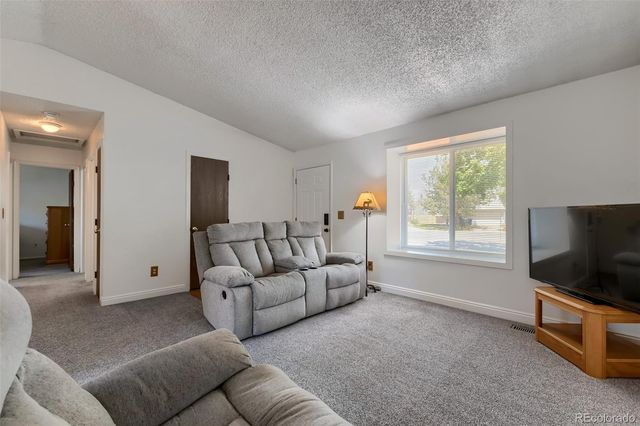 3911 S Ensenada Court, Aurora, CO 80013