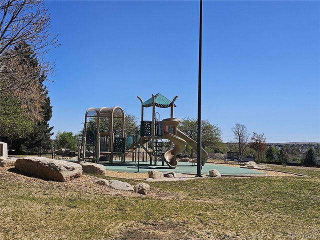 3911 S Ensenada Court, Aurora, CO 80013
