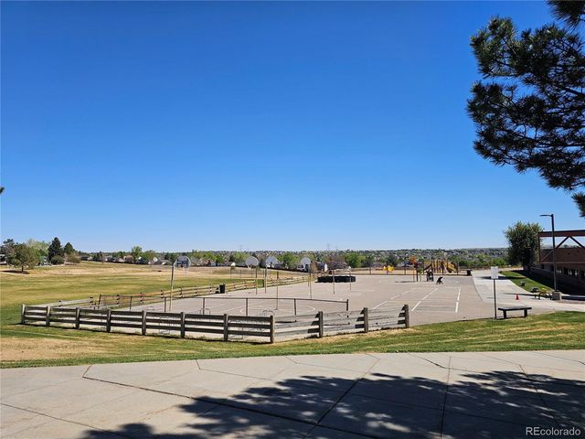 3911 S Ensenada Court, Aurora, CO 80013