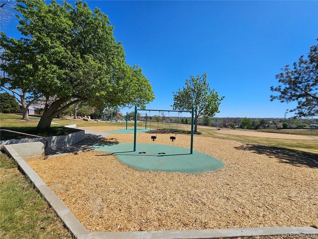 3911 S Ensenada Court, Aurora, CO 80013