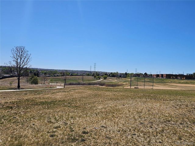 3911 S Ensenada Court, Aurora, CO 80013
