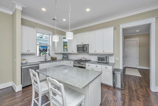 2810 Rivertowne Parkway, Mount Pleasant, SC 29466