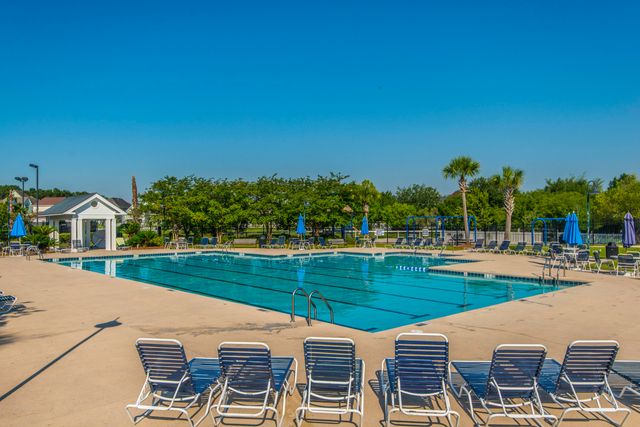 2810 Rivertowne Parkway, Mount Pleasant, SC 29466