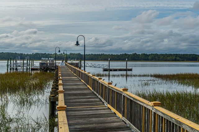 2810 Rivertowne Parkway, Mount Pleasant, SC 29466