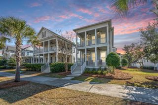 2810 Rivertowne Parkway, Mount Pleasant, SC 29466