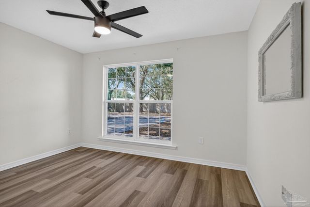 1906 Albany Ave, Pensacola, FL 32507