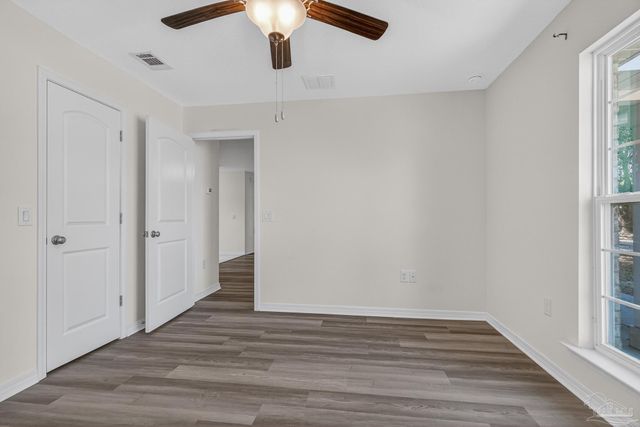 1906 Albany Ave, Pensacola, FL 32507