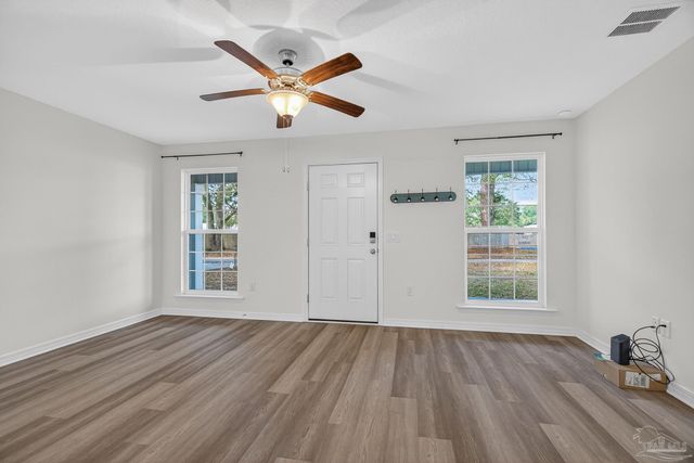 1906 Albany Ave, Pensacola, FL 32507