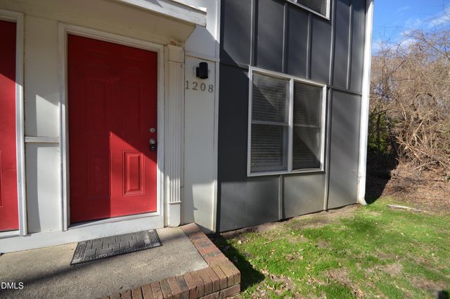 1208 Carlton Avenue, Raleigh, NC 27606