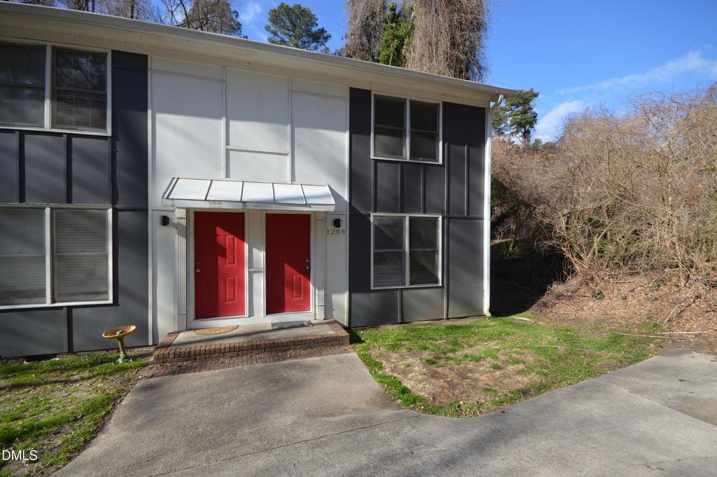 1208 Carlton Avenue, Raleigh, NC 27606