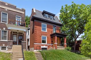 3407 Giles, St Louis, MO 63116