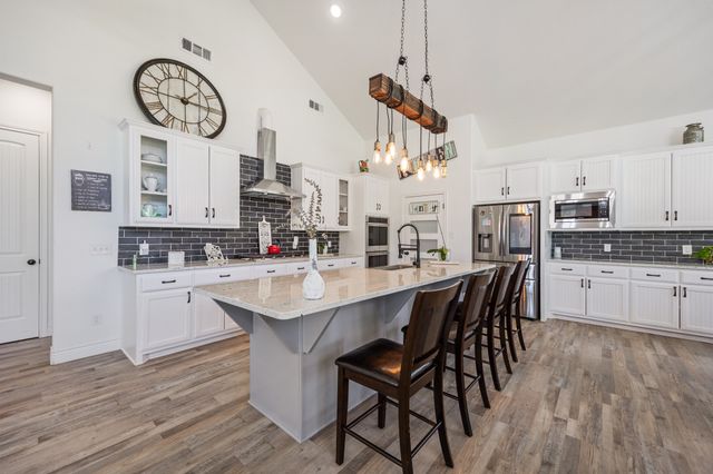 19001 County Road 334, Quinlan, TX 75474