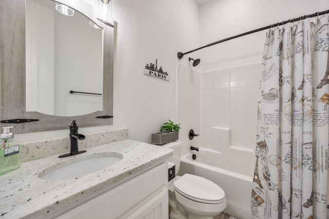 19001 County Road 334, Quinlan, TX 75474